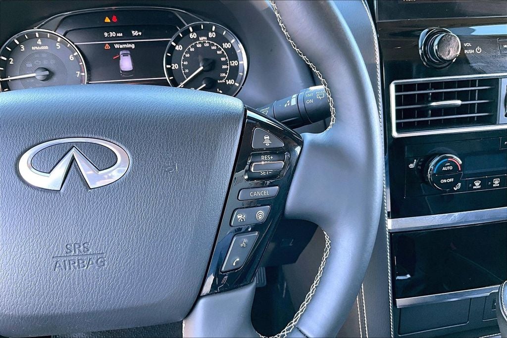 2023 INFINITI QX80 Premium Select