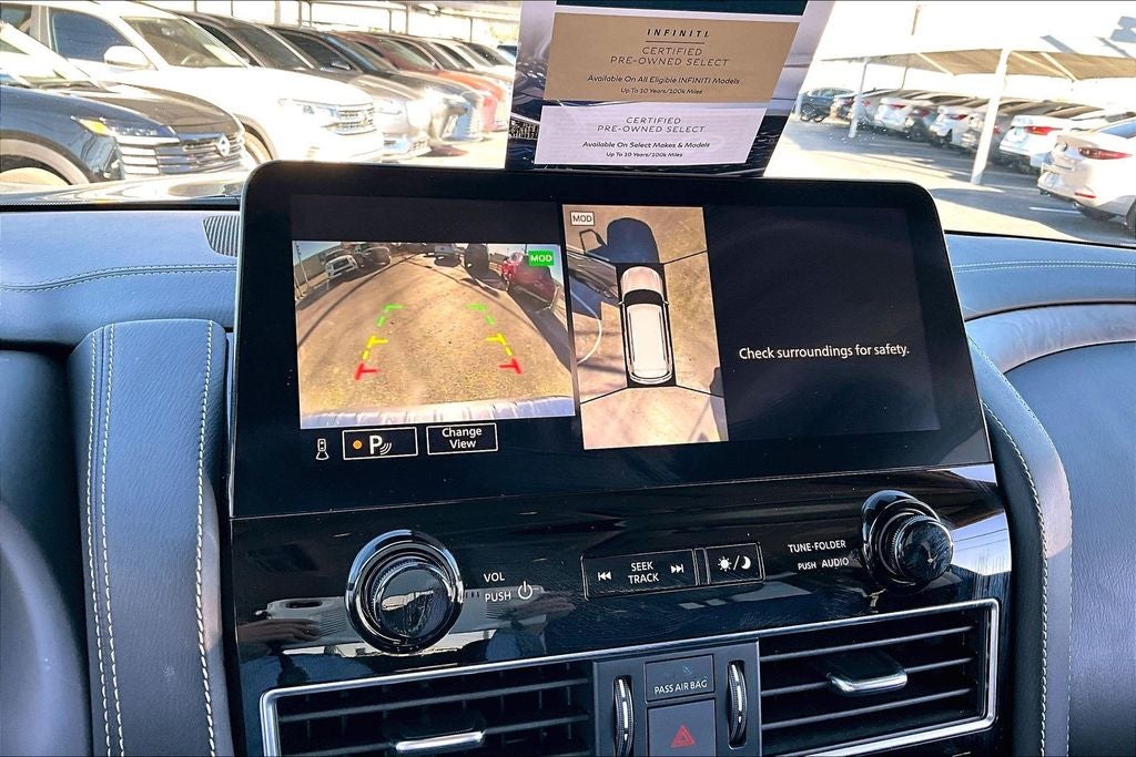 2023 INFINITI QX80 Premium Select