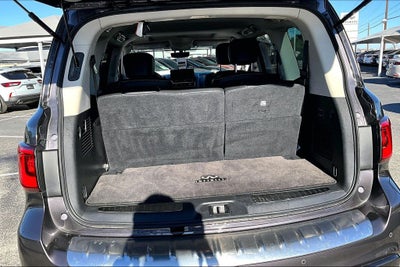 2023 INFINITI QX80 Premium Select