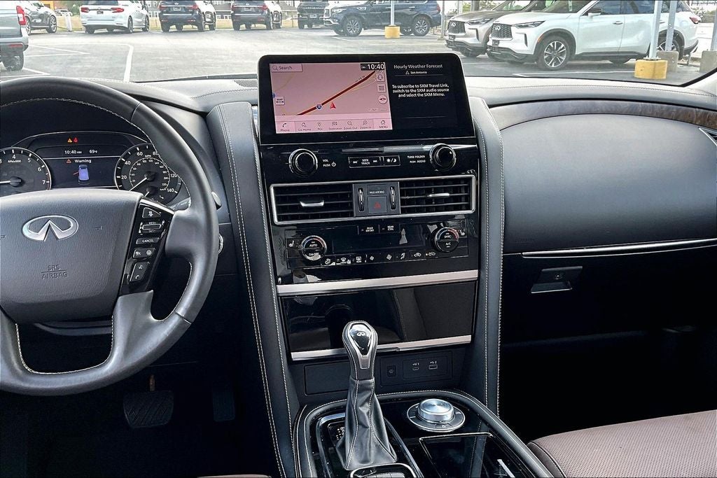 2024 INFINITI QX80 Premium Select