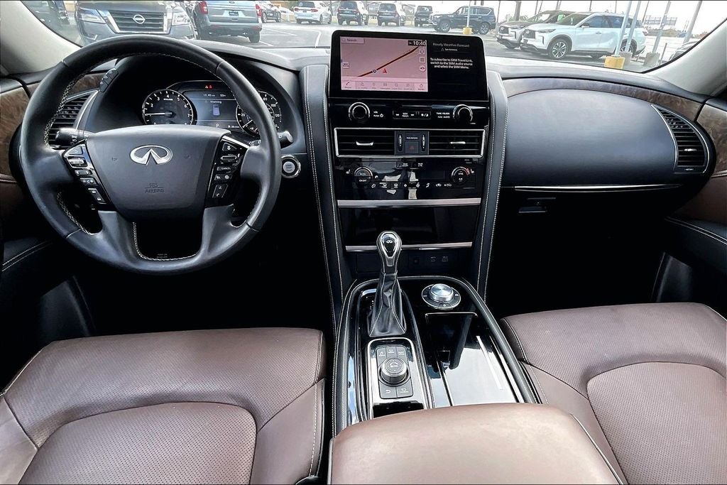 2024 INFINITI QX80 Premium Select