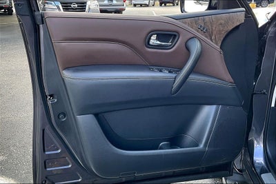 2024 INFINITI QX80 Premium Select