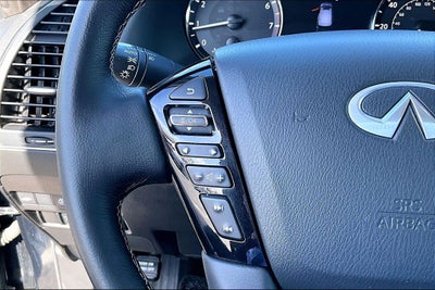 2024 INFINITI QX80 LUXE