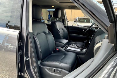 2024 INFINITI QX80 LUXE