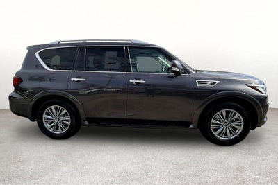 2024 INFINITI QX80 LUXE