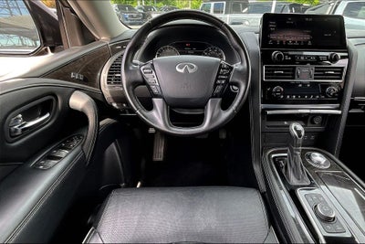 2024 INFINITI QX80 LUXE