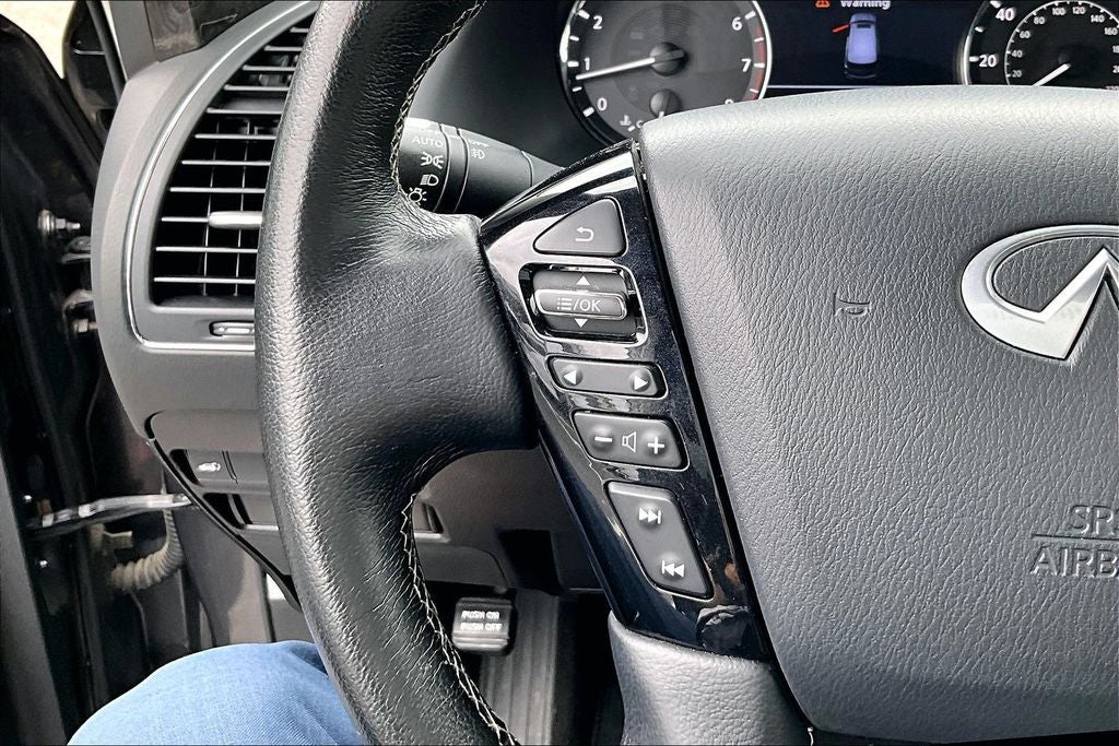 2024 INFINITI QX80 LUXE