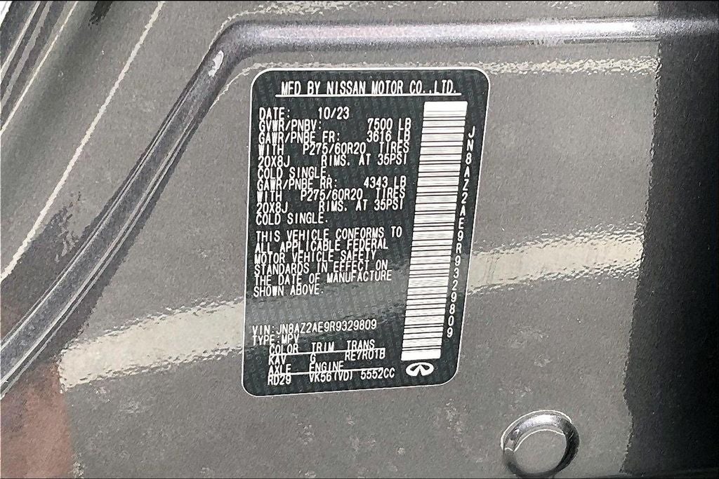 2024 INFINITI QX80 LUXE