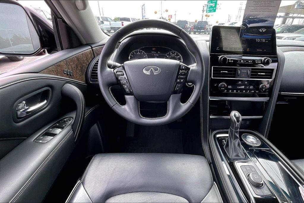 2023 INFINITI QX80 Premium Select