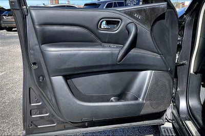 2024 INFINITI QX80 LUXE