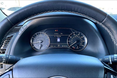 2024 INFINITI QX80 LUXE