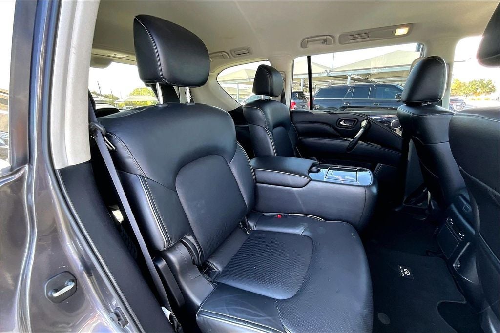 2024 INFINITI QX80 LUXE