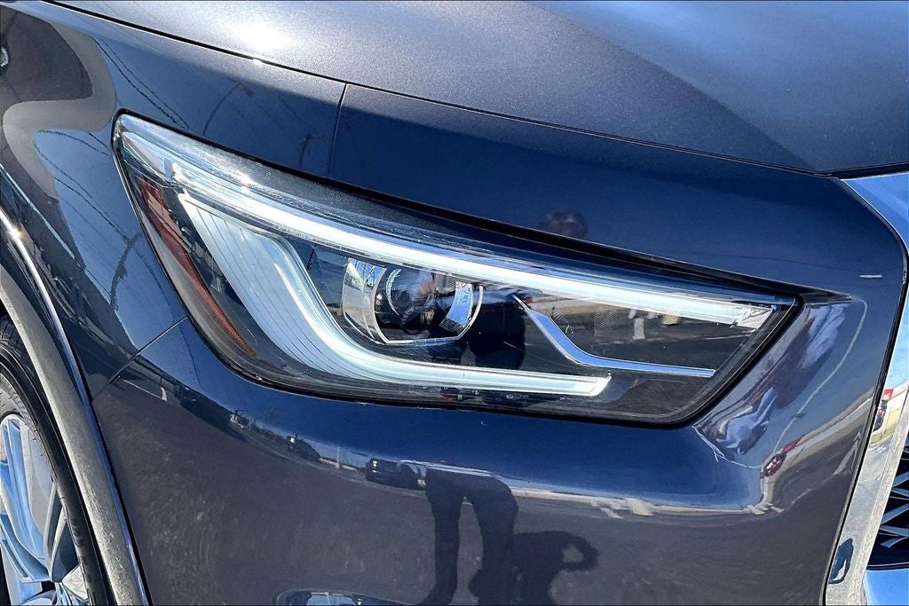 2024 INFINITI QX80 LUXE