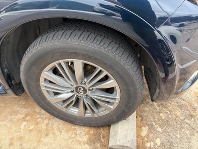 2021 INFINITI QX80 LUXE