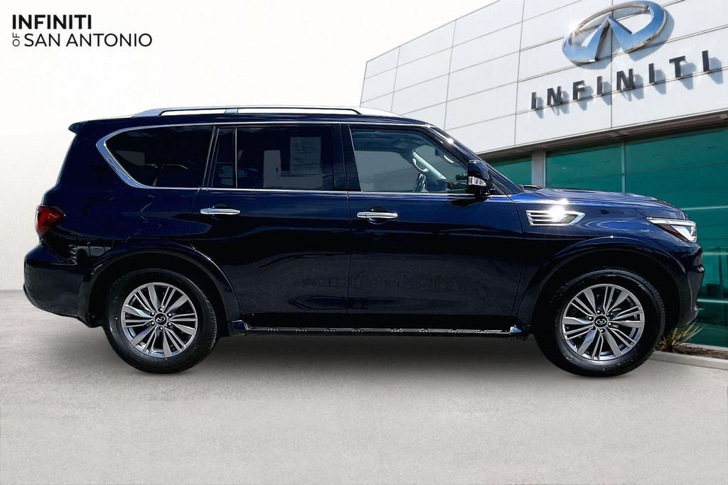 2021 INFINITI QX80 LUXE