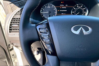2022 INFINITI QX80 LUXE