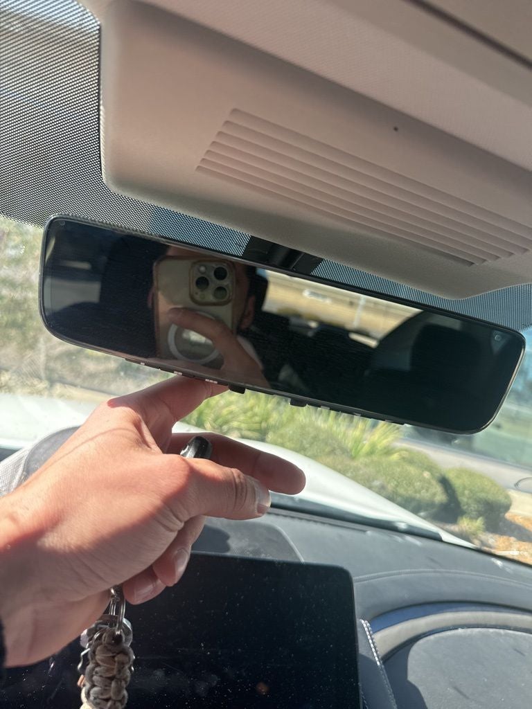 2022 INFINITI QX80 LUXE