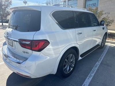 2022 INFINITI QX80 LUXE