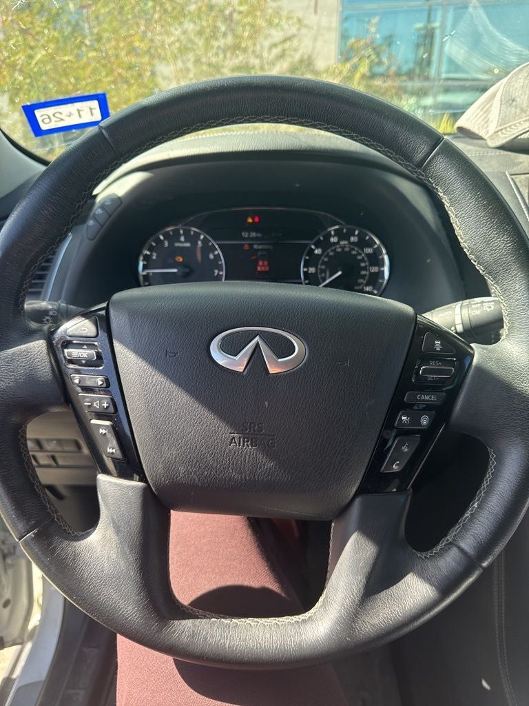 2022 INFINITI QX80 LUXE