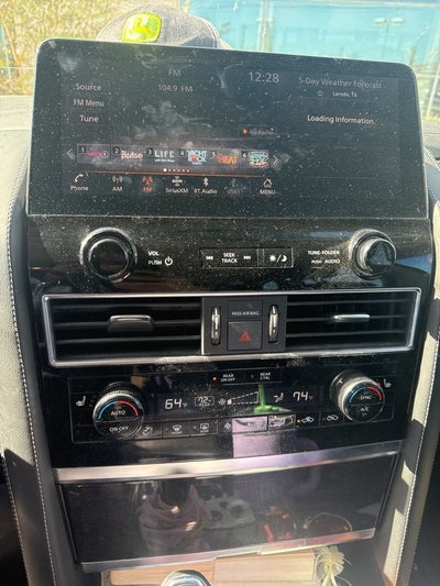 2022 INFINITI QX80 LUXE