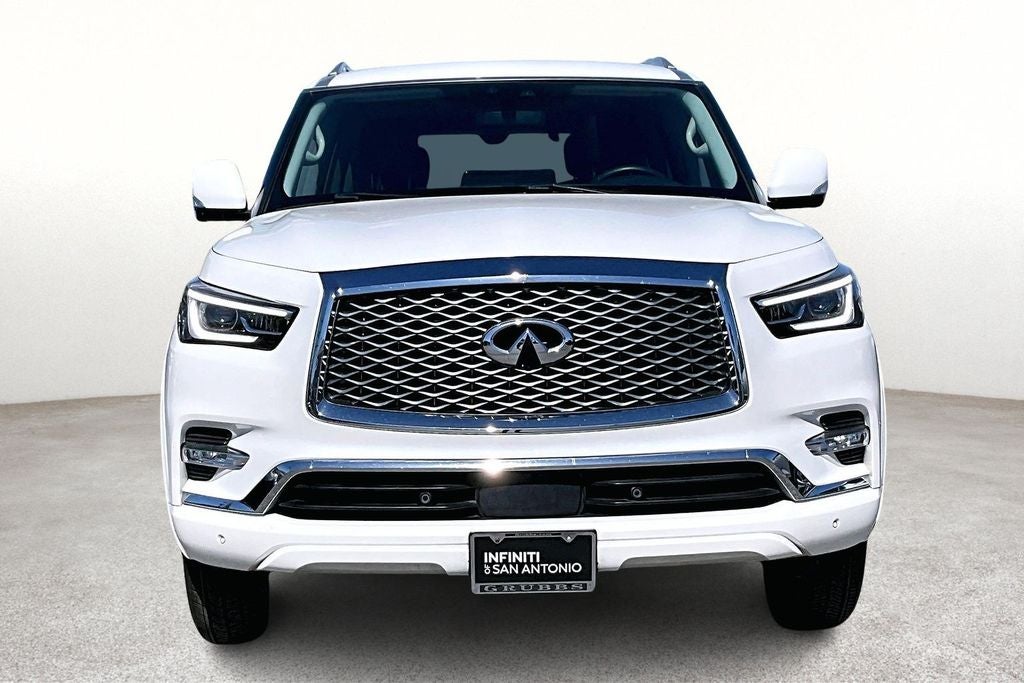 2022 INFINITI QX80 LUXE