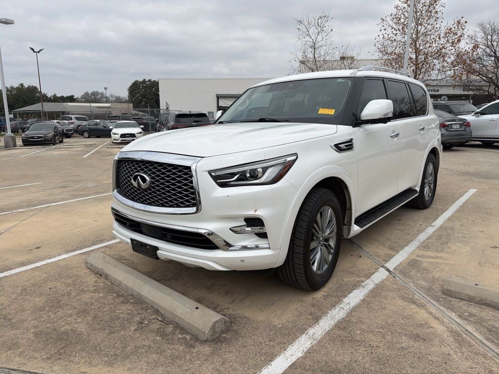 2022 INFINITI QX80 LUXE