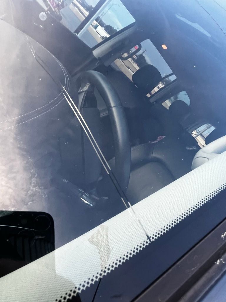 2022 INFINITI QX80 LUXE