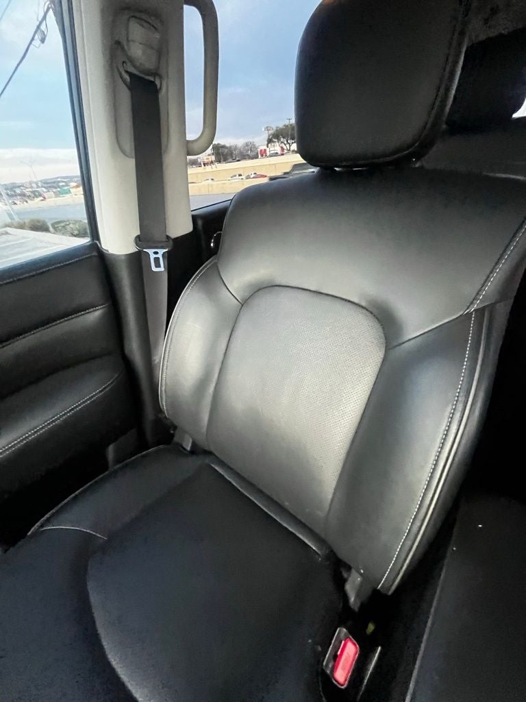 2022 INFINITI QX80 LUXE