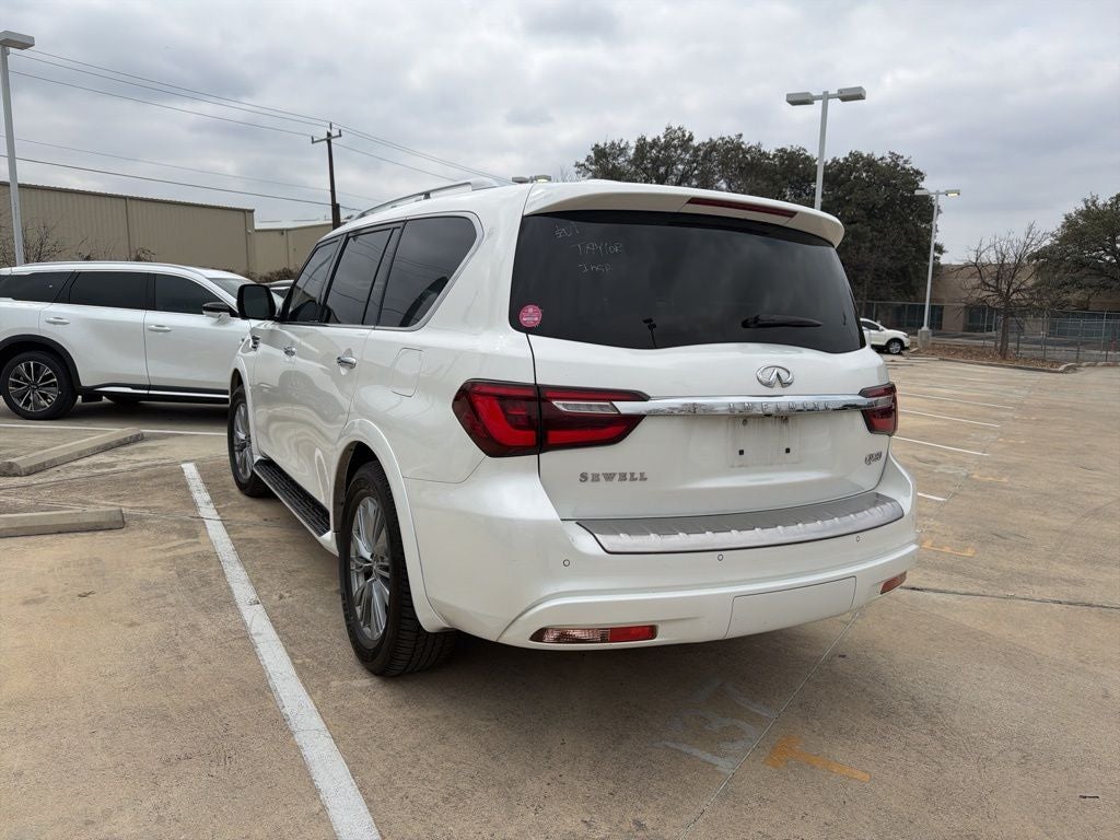 2022 INFINITI QX80 LUXE