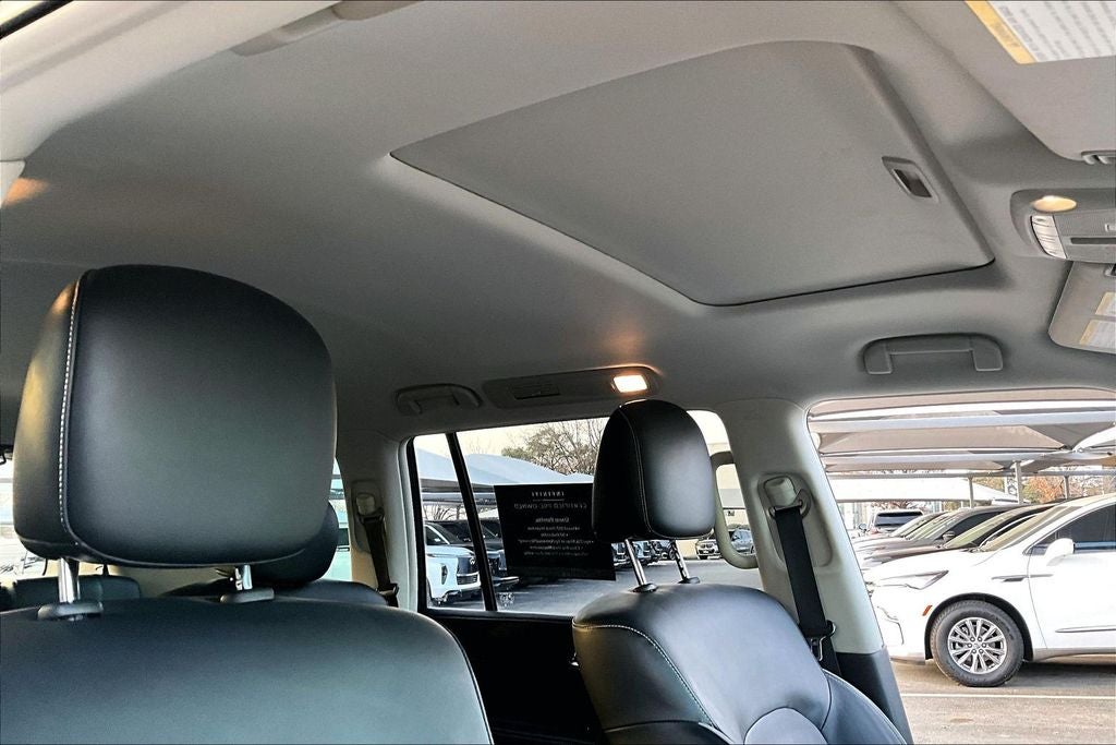 2023 INFINITI QX80 Premium Select