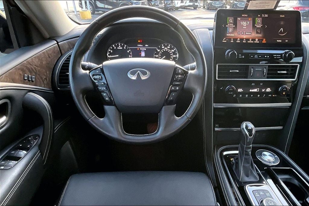 2023 INFINITI QX80 Premium Select