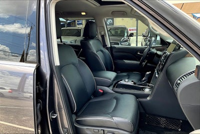 2023 INFINITI QX80 Premium Select