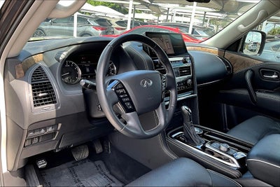 2023 INFINITI QX80 Premium Select