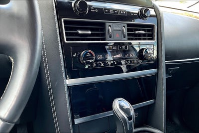 2023 INFINITI QX80 Premium Select