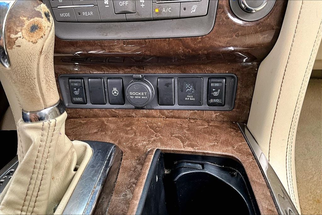 2016 INFINITI QX80 Base
