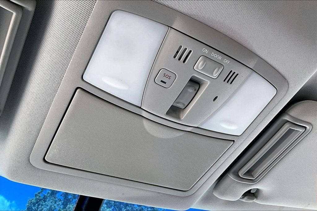 2015 INFINITI QX80 Base