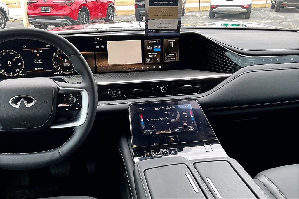 2025 INFINITI QX80 PURE