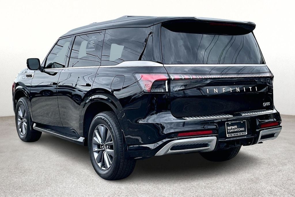 2025 INFINITI QX80 PURE