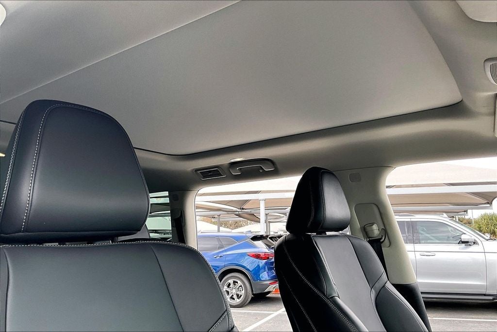 2025 INFINITI QX80 PURE