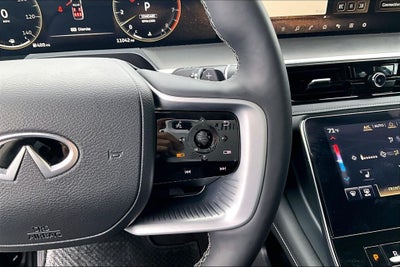 2025 INFINITI QX80 PURE