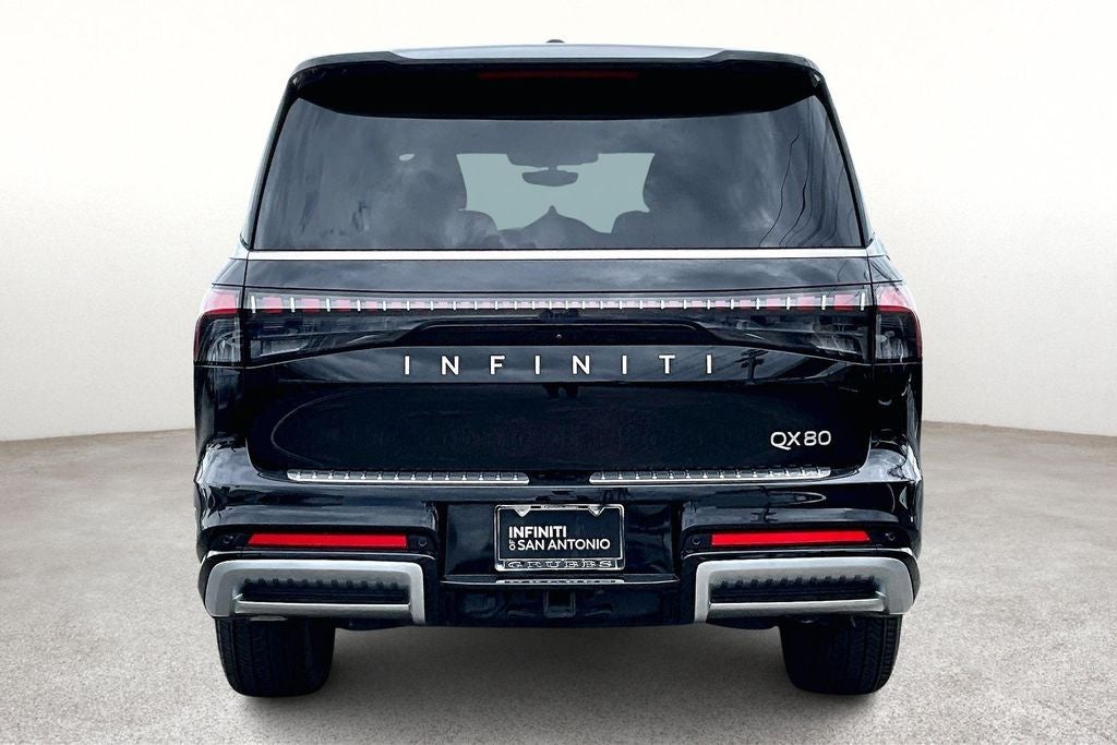 2025 INFINITI QX80 PURE