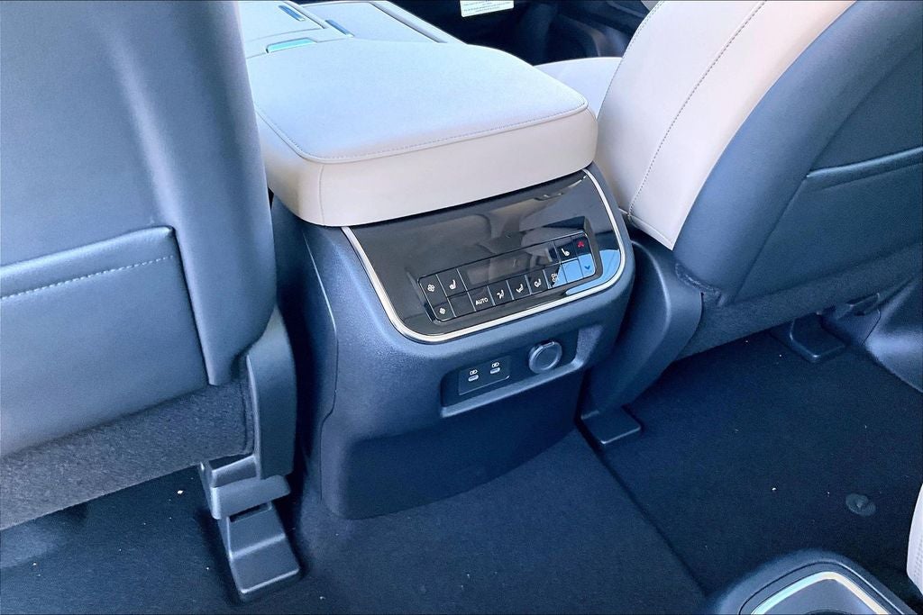 2026 INFINITI QX80 PURE