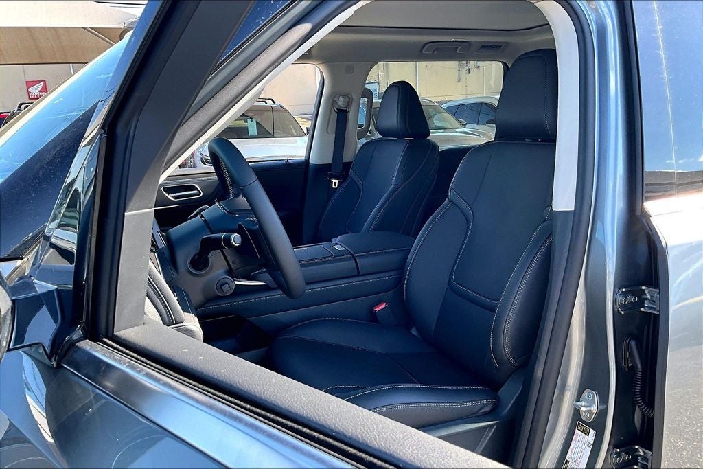 2026 INFINITI QX80 PURE