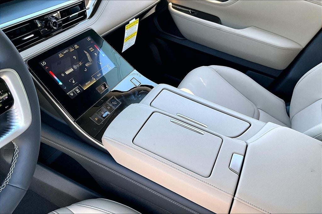 2026 INFINITI QX80 PURE