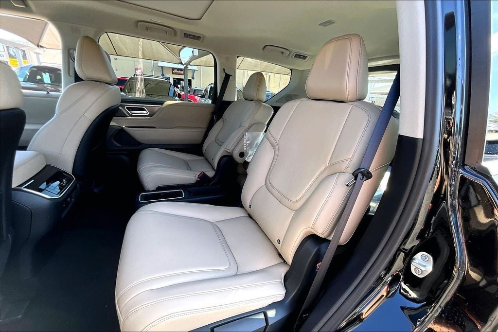 2026 INFINITI QX80 PURE