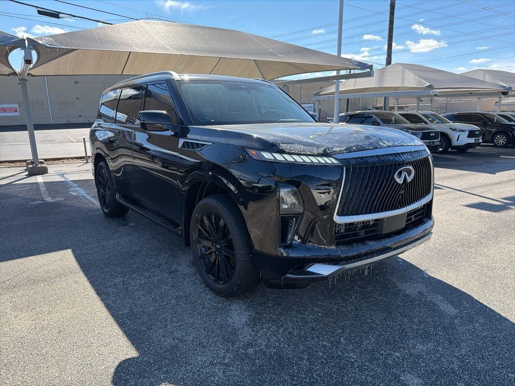 2025 INFINITI QX80 PURE