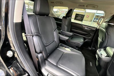 2025 INFINITI QX80 PURE