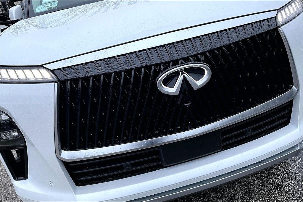 2026 INFINITI QX80 PURE