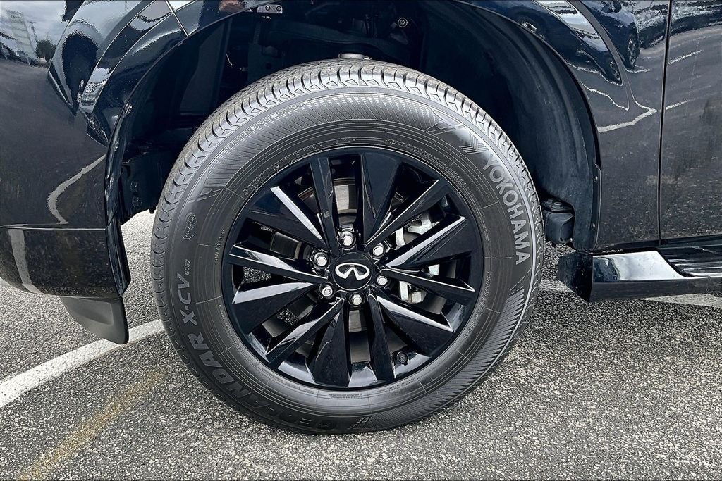 2025 INFINITI QX80 PURE