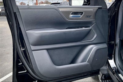 2025 INFINITI QX80 PURE